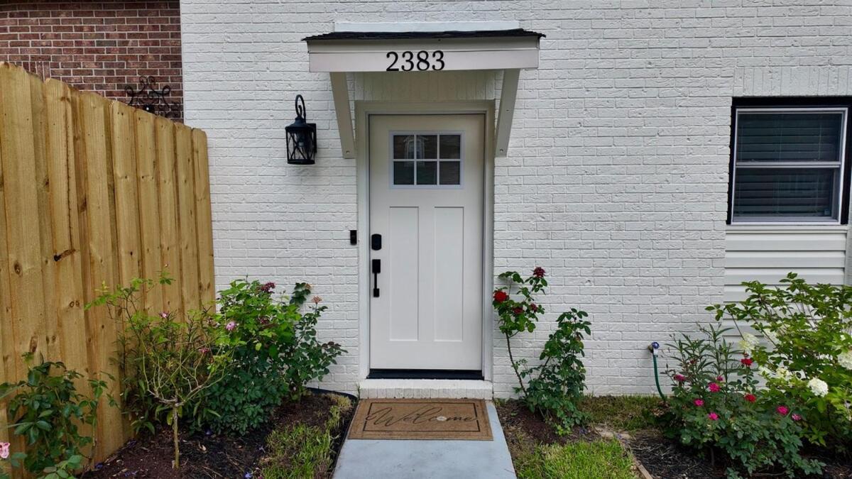 Cozy Townhome Retreat With King Bed Near I-10, Capitol, Fsu & Famu Tallahassee Exteriör bild