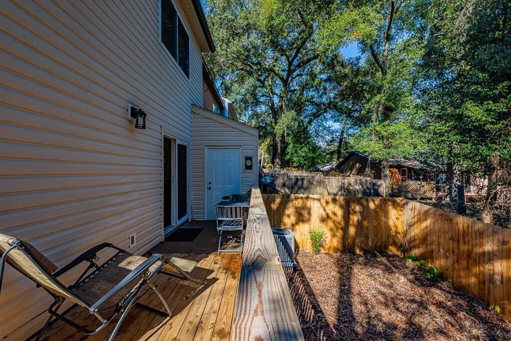 Cozy Townhome Retreat With King Bed Near I-10, Capitol, Fsu & Famu Tallahassee Exteriör bild